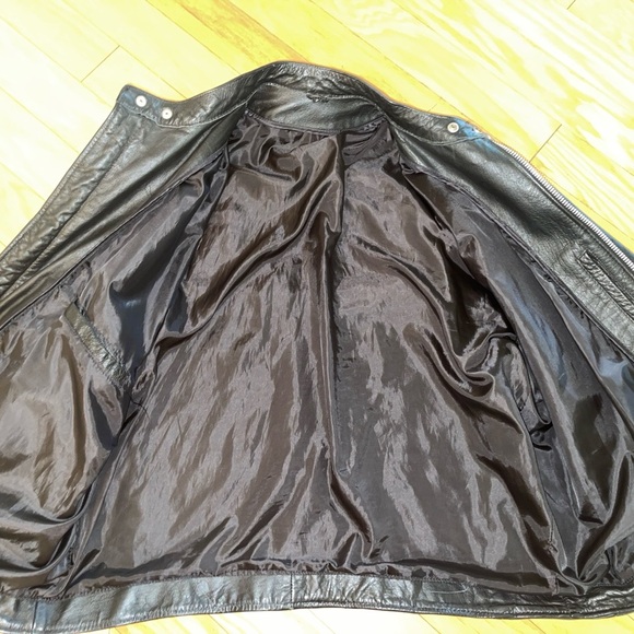 Vintage Men's Black Real Leather Jacket (good condition) - Picture 2 of 4